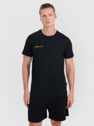 4F T-shirt regular z nadrukiem męski - czarny M. Czarne t-shirty męskie 4f, m, bez wzorów, z bawełny, bez kołnierzyka. Za 69.99 zł.