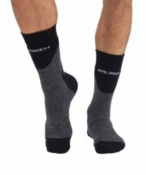 Skarpety trekkingowe męskie wełniane Brubeck Trekking Merino. Szare skarpetki męskie Brubeck, bez wzorów, z wełny. Za 70.00 zł.