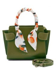 ATELIERS SAINT GERMAIN Skórzana torebka w kolorze oliwkowym - 19 x 17 x 9 cm rozmiar: onesize. Zielone torebki klasyczne damskie ATELIERS SAINT GERMAIN, bez wzorów, z materiału, bez dodatków. Za 435.11 zł.