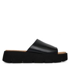 Klapki JENNY. Czarne klapki damskie Jenny, bez wzorów, bez obcasa. Za 139.99 zł.