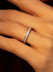 OR ÉCLAT Złoty pierścionek "Engagement" z cyrkoniami rozmiar: 54. Szare pierścionki damskie Or Éclat, z cyrkonią, złote. Za 1,066.08 zł.