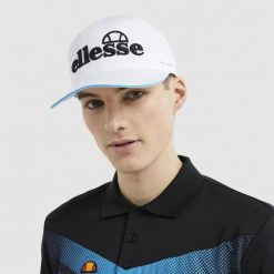 Czapka golfowa z płaskim daszkiem Ellesse Pineta. Białe czapki męskie Ellesse, bez wzorów, eleganckie. Za 181.00 zł.