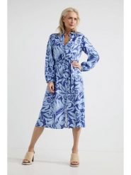 Josephine & Co Sukienka "Amira" w kolorze niebiesko-błękitnym rozmiar: 44. Niebieskie sukienki damskie Josephine & Co, na co dzień, bez wzorów, z wiskozy, bez kołnierzyka, bez ramiączek, midi, proste. Za 269.18 zł.