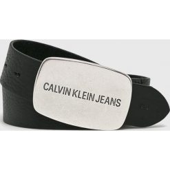 Calvin Klein Jeans - Pasek skórzany. Czarne paski męskie Calvin Klein Jeans, bez wzorów, z jeansu. W wyprzedaży za 199.90 zł.