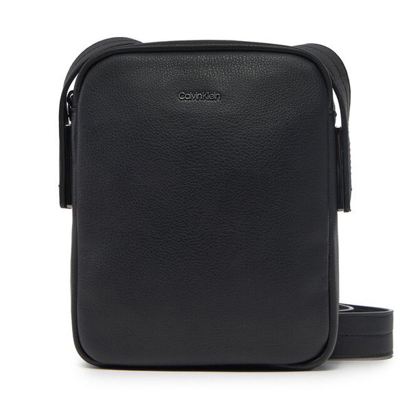 Saszetka Calvin Klein. Czarne saszetki męskie CALVIN KLEIN. Za 239.99 zł.