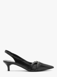 Czarne czółenka slingback z ozdobnymi paskami. Czarne czółenka damskie Ryłko, bez wzorów, z gumy, bez obcasa, na obcasie. Za 399.99 zł.