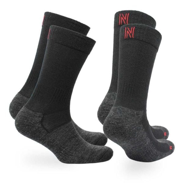 2 pary - Skarpety trekkingowe 60% wełna merino - przeciwodciskowe i amortyzujące. Czarne skarpetki damskie Norfolk, bez wzorów, z wełny. Za 135.99 zł.