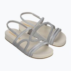Sandały damskie Ipanema Walk. Szare sandały damskie Ipanema, bez wzorów, bez obcasa. Za 82.99 zł.