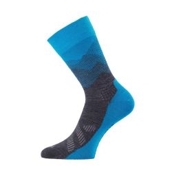 Skarpety merino FWO. Niebieskie skarpetki damskie LASTING, bez wzorów, z elastanu. Za 114.35 zł.