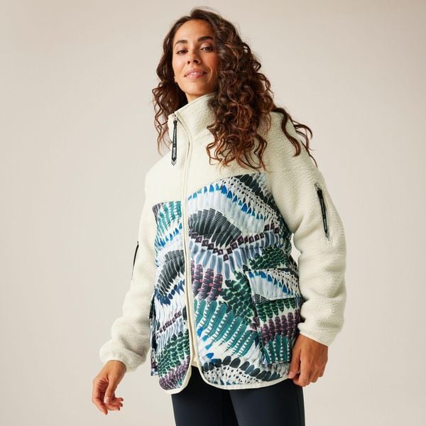 Christian Lacroix Arrigas damska casualowa hybrydowa pikowana kurtka. Białe kurtki damskie Regatta, bez wzorów, z puchu, bez kaptura. W wyprzedaży za 348.40 zł.