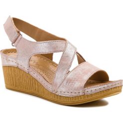Sandały LASOCKI RST-2119-01. Czerwone sandały damskie Lasocki, bez wzorów, ze skóry, bez obcasa. Za 139.99 zł.