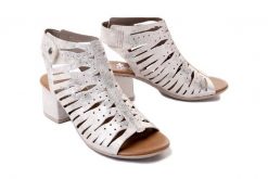 RIEKER 64676-60 beige, sandały damskie. Brązowe sandały damskie Rieker, bez wzorów, bez obcasa, na obcasie. Za 202.93 zł.