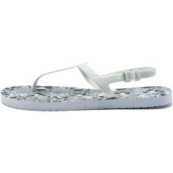 Sandały do chodzenia damskie Puma Cozy Sandal Wns. Białe sandały damskie Puma, bez wzorów, bez obcasa. W wyprzedaży za 77.75 zł.