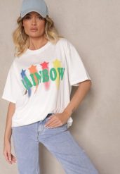 Biały T-shirt o Kroju Oversize z Nadrukowanym Napisem Ilorella. Białe t-shirty damskie Renee, m, bez wzorów, z jeansu, bez kołnierzyka. Za 39.99 zł.