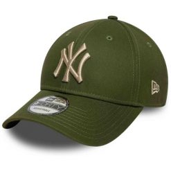 Czapka New Era 940 League Ess NYY Oliwkowa. Zielone czapki męskie New Era. Za 126.86 zł.