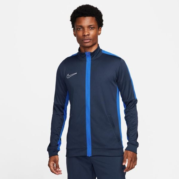 Bluza treningowa męska Nike Academy 23. Niebieskie bluzy sportowe męskie Nike, bez wzorów, sportowe, bez kołnierzyka, bez ramiączek. Za 199.99 zł.