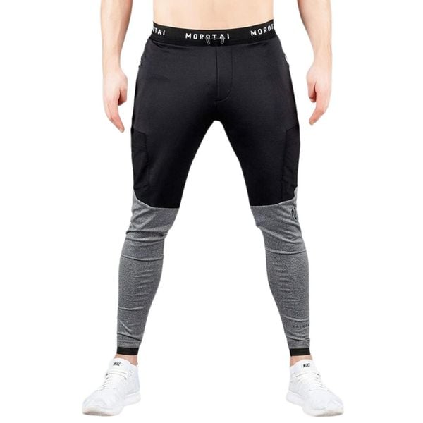 Spodnie treningowe męskie Morotai Running Performance. Czarne spodnie dresowe męskie MOROTAI, bez wzorów, z dresówki. Za 112.00 zł.