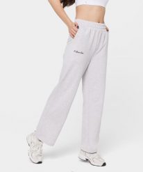 Szerokie spodnie dresowe dla kobiet Carpatree Sports Club. Brązowe spodnie sportowe damskie Carpatree, xl, z bawełny, na fitness i siłownię. Za 183.99 zł.