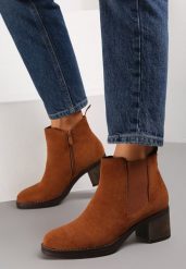 Brązowe Botki Avis. Brązowe botki damskie Renee, za kostkę, bez obcasa, na obcasie, bez zapięcia. Za 129.99 zł.