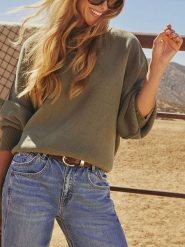 Milan Kiss Sweter w kolorze khaki rozmiar: L. Brązowe golfy damskie Milan Kiss, l, bez wzorów, bez ramiączek. Za 187.07 zł.