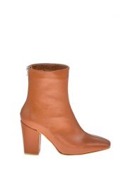 Moosefield Skórzane botki w kolorze jasnobrązowym rozmiar: 40. Brązowe botki damskie Moosefield, z materiału, eleganckie, bez obcasa, bez zapięcia. Za 210.81 zł.