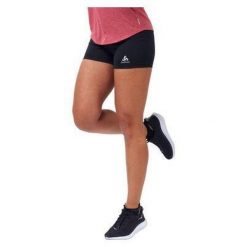 Spodenki damskie Odlo Tights short ESSENTIAL SPRINTER. Czarne szorty damskie Odlo, bez wzorów. Za 189.99 zł.
