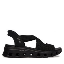Sandały Skechers. Czarne sandały damskie Skechers, bez wzorów, bez obcasa, na płaskiej podeszwie. Za 359.99 zł.
