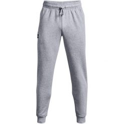 Spodnie fitness męskie Under Armour Rival Fleece Joggers. Szare spodnie sportowe męskie Under Armour. Za 215.59 zł.