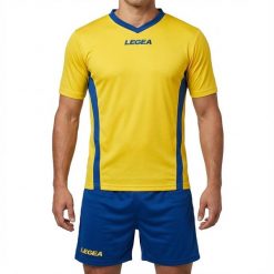 Zestaw treningowy piłkarski PECHINO żółto-niebieski. Niebieskie szorty męskie Legea, bez wzorów, z bawełny, sportowe. Za 176.00 zł.