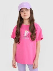 4F T-shirt regular z nadrukiem dziewczęcy - różowy 128 (7-8 lat). Czerwone koszulki dziewczęce 4f, uniwersalny, bez wzorów, z bawełny, bez ramiączek. W wyprzedaży za 19.99 zł.
