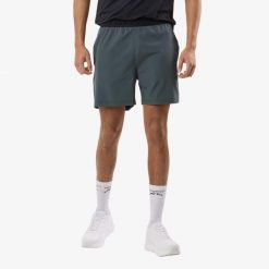 Szorty treningowe Trening męskie Swedemount Core Shorts szybkoschnące. Zielone szorty męskie SWEDEMOUNT, bez kołnierzyka. Za 129.99 zł.