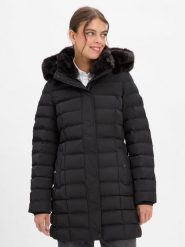 Wellensteyn płaszcz pikowany Kobiety Sztuczne włókno czarny, XXL. Czarne płaszcze damskie Wellensteyn, xxl, bez wzorów, z futra. Za 1,499.95 zł.