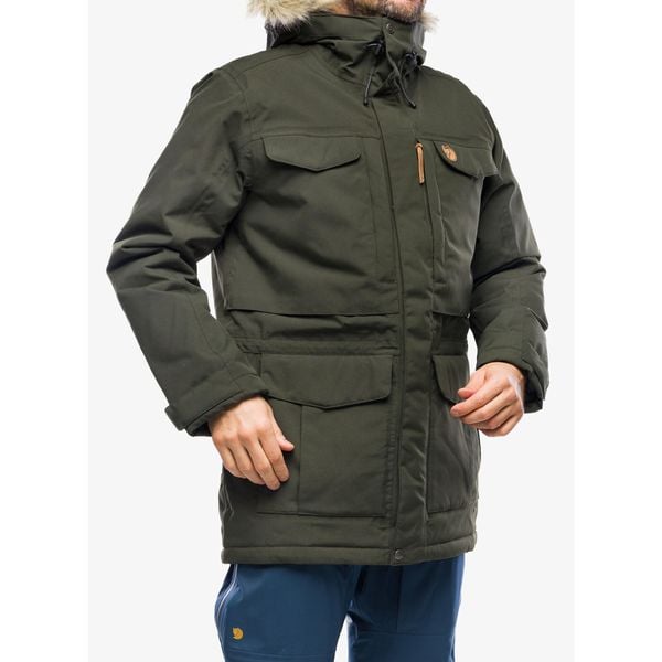 Kurtka ocieplana męska Fjallraven Nuuk Parka. Zielone kurtki męskie Fjällräven, na zimę, m, bez wzorów. Za 1,836.99 zł.