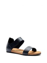 Comfortfusse Skórzane sandały w kolorze czarnym rozmiar: 37. Czarne sandały damskie Comfortfusse, bez wzorów, ze skóry, bez obcasa. Za 217.99 zł.