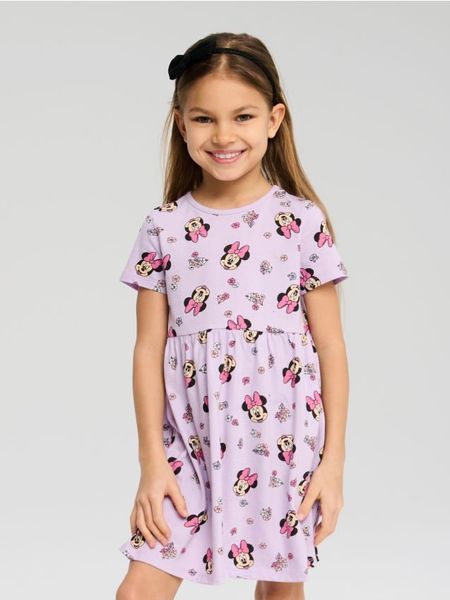 Sukienka Myszka Minnie - fioletowy. Fioletowe sukienki dziewczęce Sinsay, bez wzorów, bez ramiączek, krótkie. Za 17.99 zł.