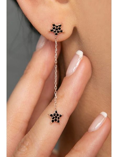 Lodie Silver Srebrne kolczyki-wkrętki z cyrkoniami rozmiar: onesize. Szare kolczyki damskie Lodie Silver, z cyrkonią, srebrne. Za 56.99 zł.