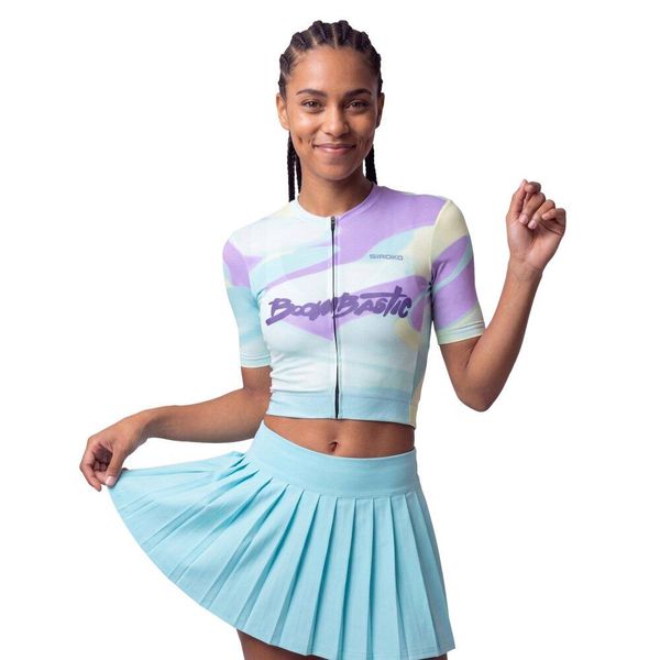 Damska koszulka kolarska crop top Boombastic Siroko BBC M8-W Boom Crop Green. Zielone t-shirty damskie SIROKO, l, bez wzorów, z elastanu, bez kołnierzyka. Za 298.00 zł.
