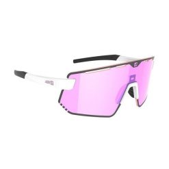 Okulary przeciwsłoneczne hydrofobowe fotochromowe AZR Kromic Flash RX CAT 1/3. Białe okulary przeciwsłoneczne damskie AZR. Za 553.00 zł.