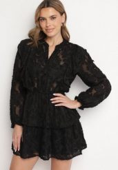 Czarna Rozkloszowana Sukienka Ozdobiona Falbankami z Gumką w Pasie Zinaviya. Czarne sukienki damskie Born2be, na co dzień, l, bez wzorów, eleganckie, bez kołnierzyka, bez ramiączek, mini, proste. W wyprzedaży za 135.99 zł.