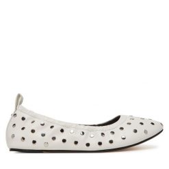 Baleriny MICHAEL Michael Kors. Białe baleriny damskie MICHAEL Michael Kors, bez wzorów, bez obcasa. Za 509.99 zł.