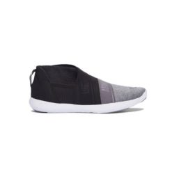 Buty sportowe damskie Under Armour Street Precision Slip On. Białe buty sportowe na co dzień damskie Under Armour, bez wzorów, do biegania. Za 299.00 zł.