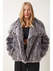 Happiness Istanbul Kurtka w kolorze szarym ze sztucznego futra rozmiar: onesize. Szare kurtki damskie Happiness Istanbul, bez wzorów, bez kaptura. Za 187.96 zł.