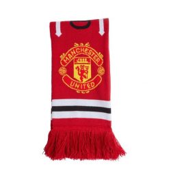 Szalik domowy Manchester United. Białe szaliki i kominy damskie Adidas, bez wzorów, z dzianiny. Za 109.00 zł.