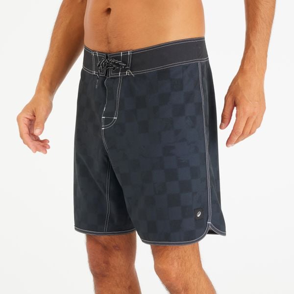Second Life - Spodenki surfingowe męskie Decathlon 500 Checky 18" - Stan Dobry. Czarne kąpielówki męskie Decathlon, m, bez wzorów, z materiału, do pływania. Za 66.99 zł.