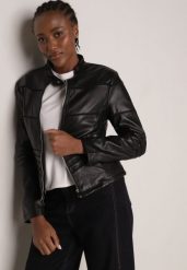 Czarna Kurtka Typu Ramoneska Ozdobiona Przeszyciami Elianea. Czarne kurtki damskie Born2be, l, bez wzorów, z jeansu, bez kaptura. Za 99.99 zł.