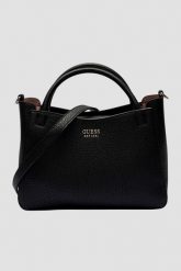 GUESS Сzarna damska klasyczna torebka SML Girlfriend Satchel. Czarne torebki klasyczne damskie Guess, z aplikacjami, ze skóry ekologicznej, bez dodatków. W wyprzedaży za 379.99 zł.