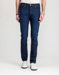 MESKIE SPODNIE WRANGLER LARSTON LANDED 112341469. Spodnie materiałowe męskie Wrangler, bez wzorów, z jeansu. Za 219.99 zł.