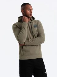 Bluza męska z kapturem kangurka z logotypem – oliwkowa V4 OM-SSNZ-0162 - XXL. Zielone bluzy z kapturem męskie Ombre Clothing, l, z bawełny. W wyprzedaży za 99.99 zł.