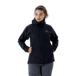 Kurtka przeciwdeszczowa damska Rab Downpour Eco Jacket z kapturem. Czarne kurtki przeciwdeszczowe damskie RAB, z kapturem. Za 533.48 zł.