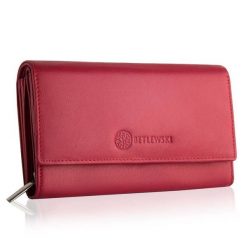 Portfel damski BETLEWSKI BPD-SS-12 CZERWONY. Czerwone portfele damskie Betlewski, bez wzorów, ze skóry. Za 139.99 zł.